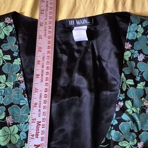 Clover Vest